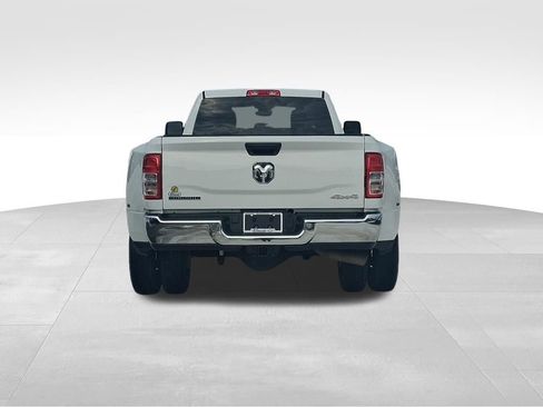 Used 2024 RAM 3500 Big Horn image 9