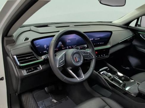 Used 2025 Buick Envision Preferred AWD/4WD image 15