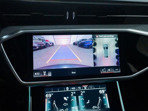 Used 2022 Audi RS 6 image 46