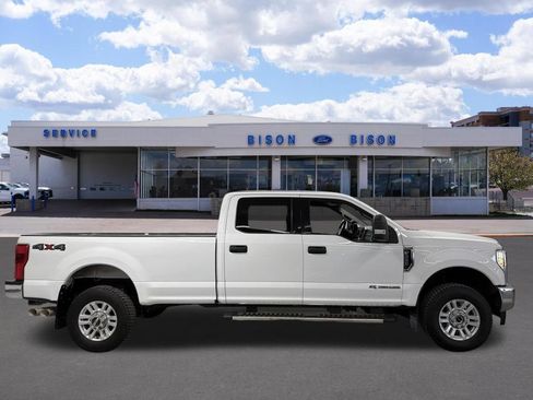Used 2017 Ford F350 XLT w/ XLT Value Package AWD/4WD image 2