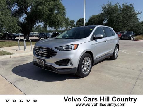 Used 2019 Ford Edge Titanium w/ Cold Weather Package AWD/4WD image 1