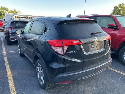 Used 2016 Honda HR-V EX image 9