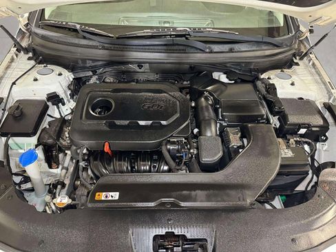 Used 2016 Hyundai Sonata Sport w/ Option Group 1V image 29
