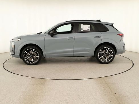 New 2026 Audi Q3 quattro 2.0T AWD/4WD image 2