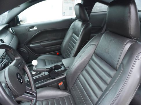 Used 2007 Ford Mustang Shelby GT500 image 17