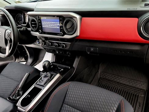 Used 2023 Toyota Tacoma SR5 image 28