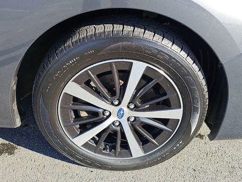 Used 2019 Subaru Impreza 2.0i Premium image 8