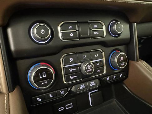 Used 2022 Chevrolet Tahoe High Country w/ Max Trailering Package AWD/4WD image 22