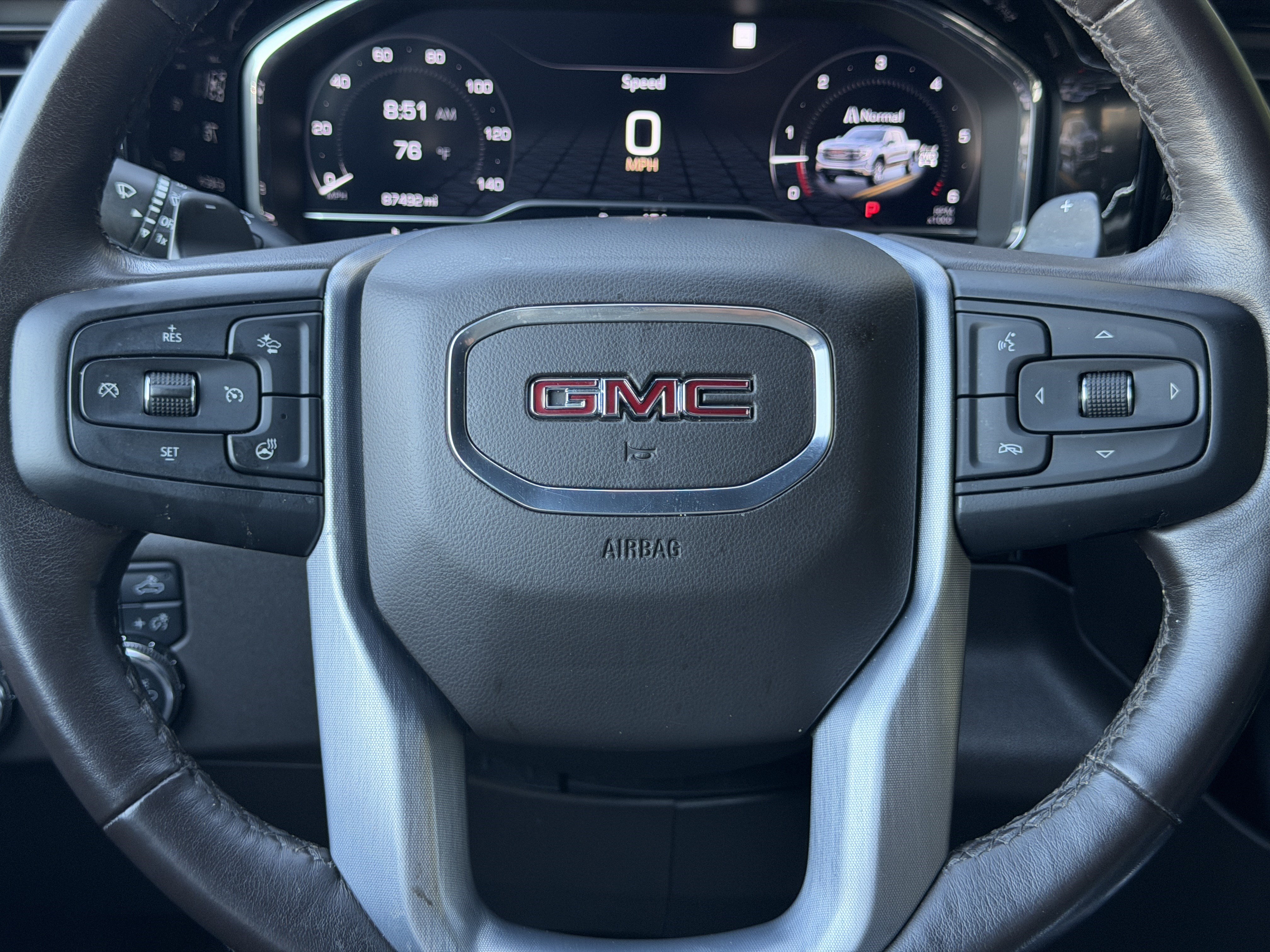 Used 2022 GMC Sierra 1500 SLT w/ SLT Convenience Package AWD/4WD image 39