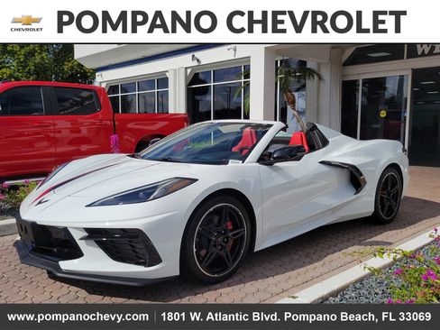 Used 2025 Chevrolet Corvette Stingray Preferred Conv w/ Battery Protection Package image 7