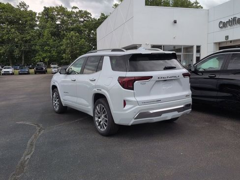 New 2026 GMC Terrain Denali w/ LPO, Floor Liner Package AWD/4WD image 7