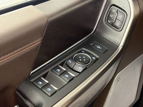 Used 2024 Ford F150 King Ranch w/ FX4 Off-Road Package image 17