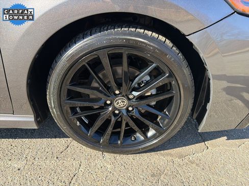Used 2023 Toyota Camry XSE image 9
