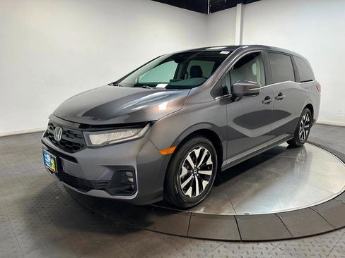 New 2026 Honda Odyssey EX-L image 1