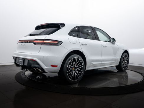 New 2026 Porsche Macan S image 7