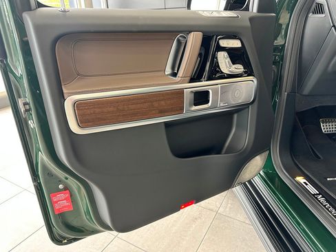 New 2026 Mercedes-Benz G 550 image 8