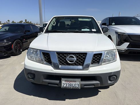 Used 2021 Nissan Frontier S RWD image 1