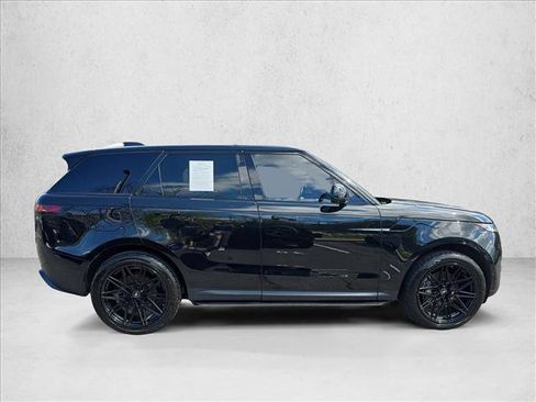 Certified 2023 Land Rover Range Rover Sport SE AWD/4WD image 4