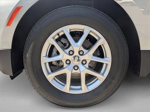 Used 2023 Chevrolet Equinox LT AWD/4WD image 25
