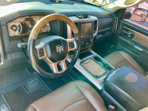 Used 2017 RAM 1500 Laramie Longhorn image 36