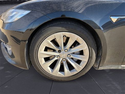 Used 2017 Tesla Model S 90D image 14