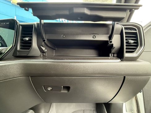 Used 2024 Chevrolet Silverado 2500 LTZ image 13