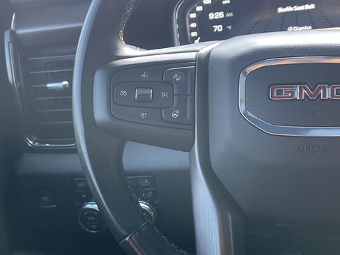 Used 2024 GMC Sierra 2500 AT4 w/ AT4 Premium Plus Package AWD/4WD image 18