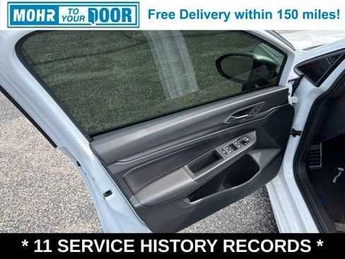 Used 2024 Volkswagen Golf R AWD/4WD image 12