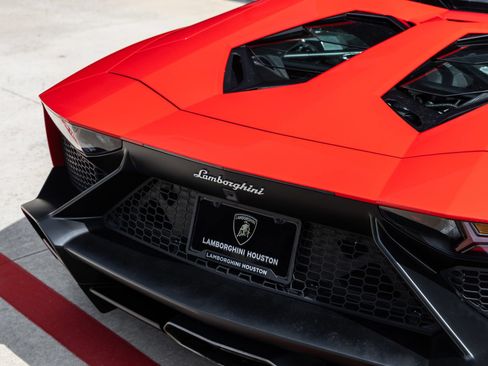 Used 2014 Lamborghini Aventador LP 720-4 50th Anniversario AWD/4WD image 18