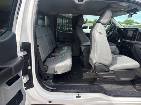 Used 2024 Ford F250 XL w/ FX4 Off-Road Package AWD/4WD image 19