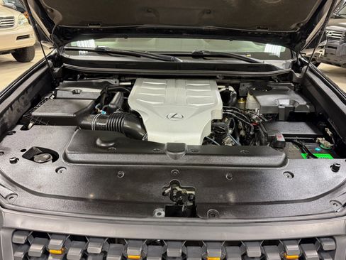 Used 2017 Lexus GX 460 Premium image 28