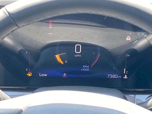 Used 2025 Chevrolet Trax ACTIV w/ Driver Confidence Package FWD image 9
