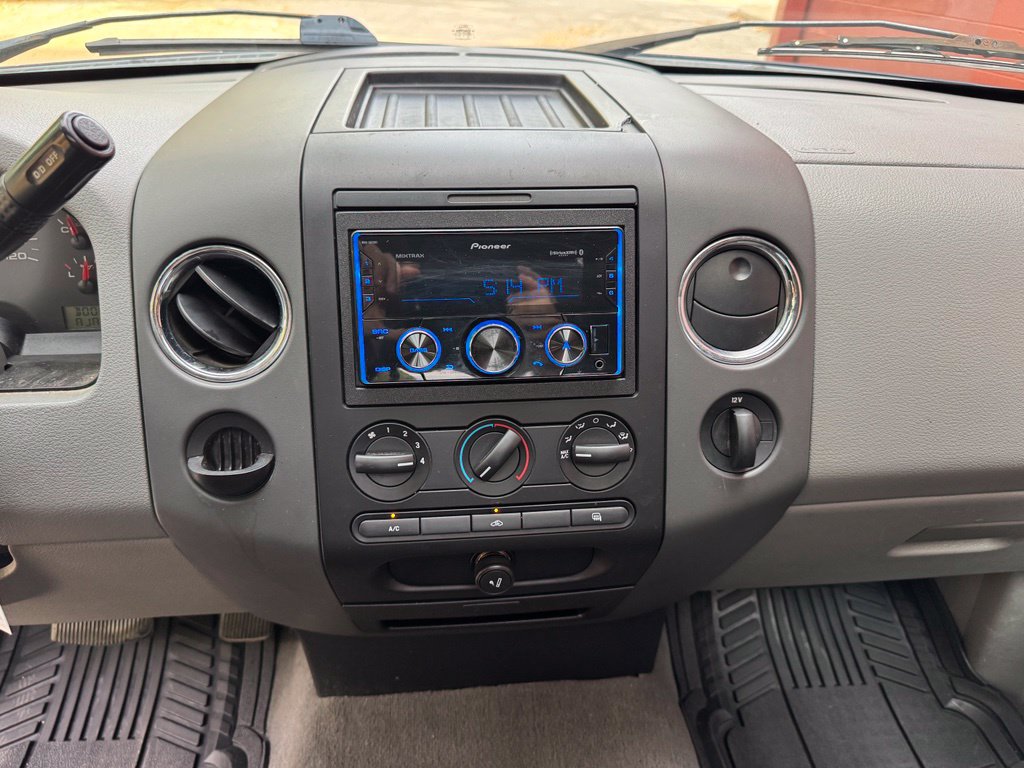 Used 2005 Ford F150 XLT RWD image 13