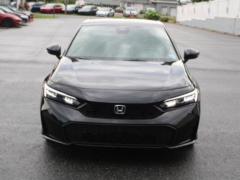 Used 2025 Honda Civic Sport Touring image 3