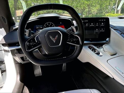Used 2024 Chevrolet Corvette Stingray Preferred Conv w/ Z51 Performance Package RWD image 7
