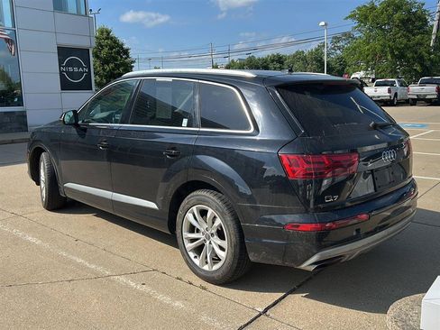 Used 2019 Audi Q7 2.0T Premium w/ Convenience Package AWD/4WD image 4