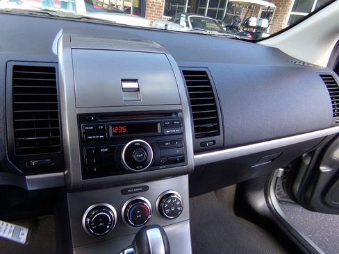 Used 2011 Nissan Sentra 2.0 image 35