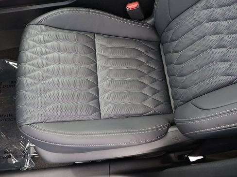 New 2026 Mitsubishi Outlander SEL image 30