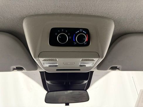 Used 2021 Ford Transit 350 XLT image 34