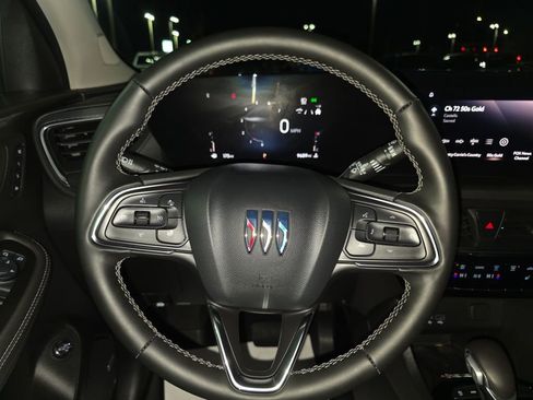 Used 2024 Buick Encore GX Avenir w/ Avenir Technology Package image 15