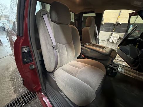 Used 2004 Chevrolet Silverado 1500 LS w/ Light Duty Power Package image 23