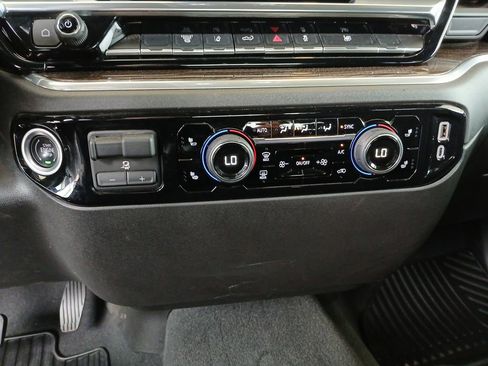 Certified 2025 Chevrolet Silverado 2500 LT w/ Convenience Package AWD/4WD image 36