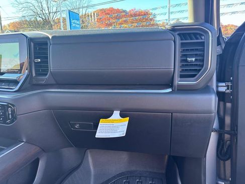 New 2026 GMC Sierra 2500 SLT w/ SLT Premium Package image 63