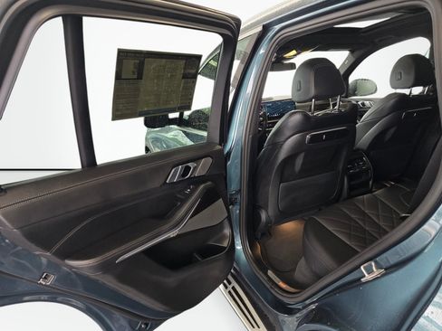 Used 2026 BMW X5 xDrive40i AWD/4WD image 36