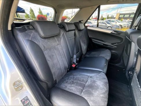 Used 2006 Mercedes-Benz ML 350 4MATIC image 19