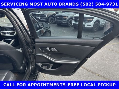 Used 2019 BMW 330i Sedan w/ Convenience Package RWD image 15
