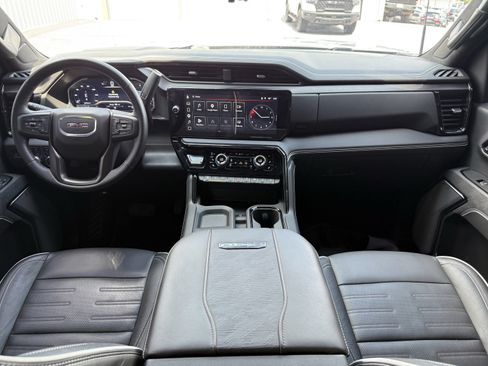Used 2025 GMC Sierra 2500 AT4X w/ AT4X AEV Edition AWD/4WD image 32