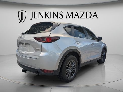 Used 2019 MAZDA CX-5 Touring FWD image 6