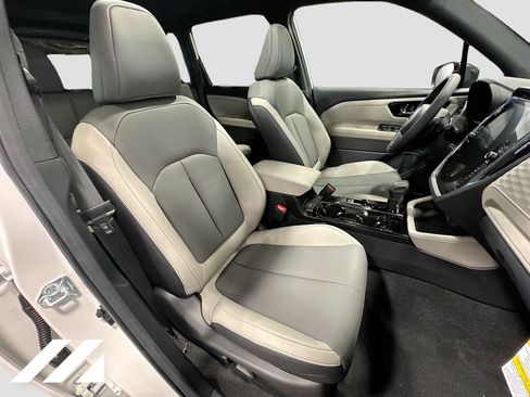 New 2026 Subaru Forester Touring AWD/4WD image 31