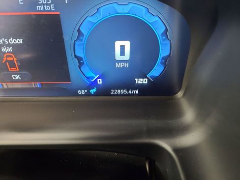 Used 2025 Ford Bronco Outer Banks image 10